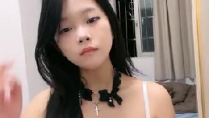 【小周不睡觉】清纯学姐~! 巨奶肥臀~情趣服~拔套掐脖狂干