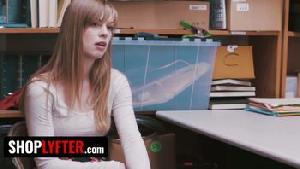 Shoplyfter - the Case of Cute Thief Dolly Leigh or how She got Away with Warning for Stealing